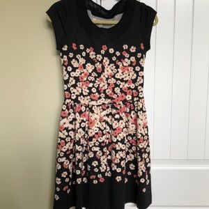 Size 6 LC Lauren Conrad Floral Print Dress